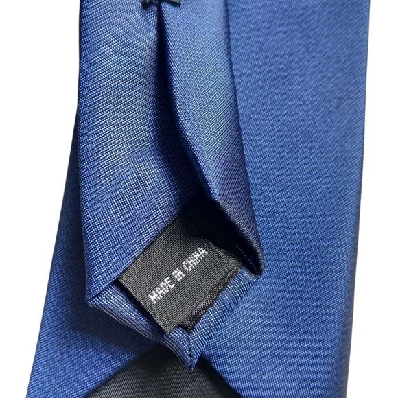 Van Heusen Kohl's Men's Cobalt  Blue Textured Tie - Picture 5 of 9